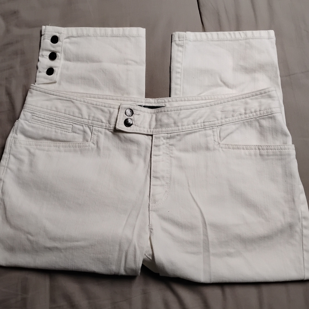 American Living White Ankle Cropped Stretch Jeans